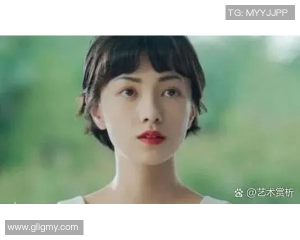 足球明星婚前协议揭秘：爱情与财富的平衡之道